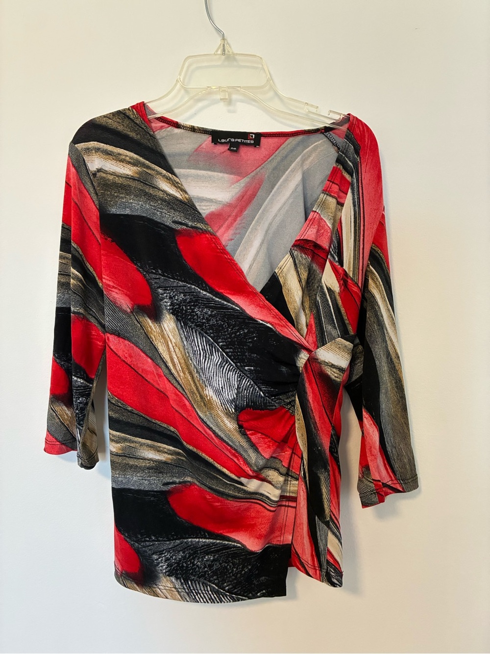 Abstract 2000s wrap top with 3/4 length sleeves